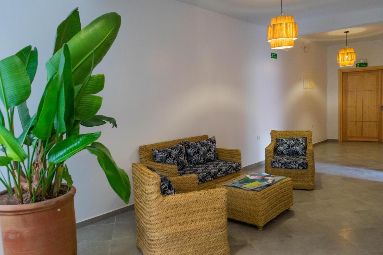 Dar Makai Surf Hotel Tamraght Kültér fotó