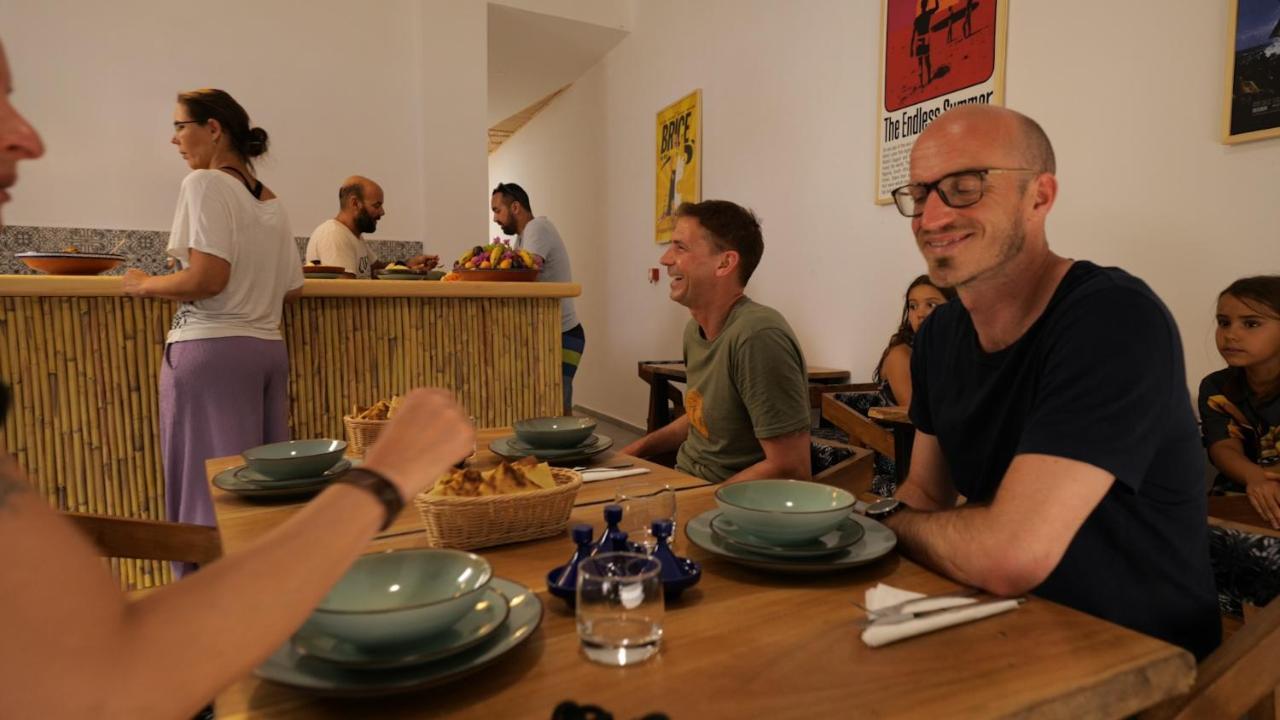 Dar Makai Surf Hotel Tamraght Kültér fotó
